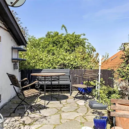 6600-allinge-storegade-18-b Allinge-Sandvig