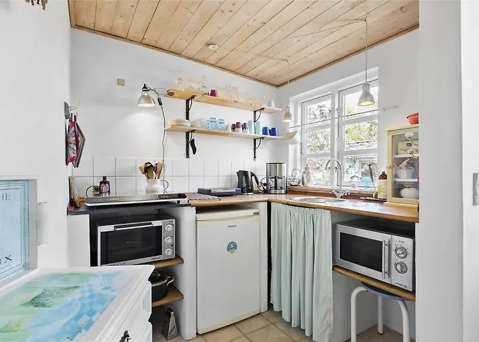 6600-allinge-storegade-18-b Аллинге