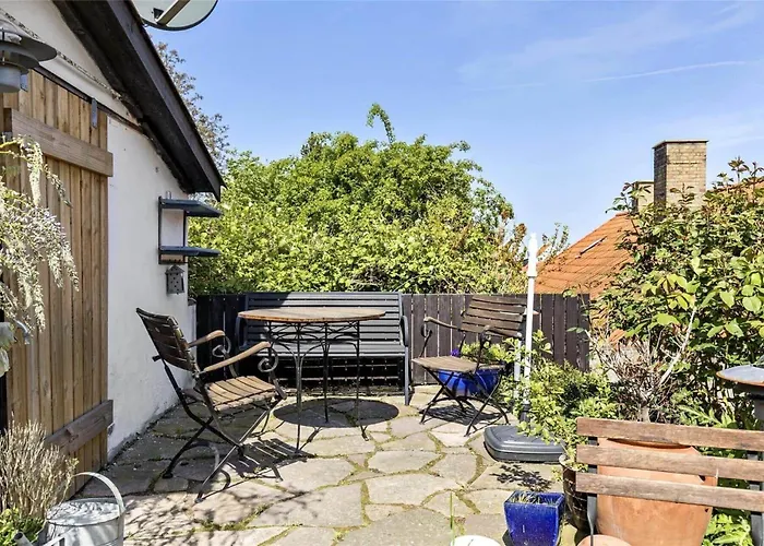 6600-allinge-storegade-18-b Аллинге